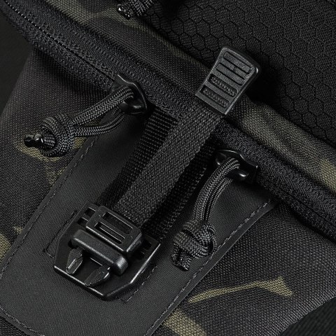 Torebka M-Tac Cross Bag Slim Elite Hex, kamuflaż czarny/czarny M-Tac