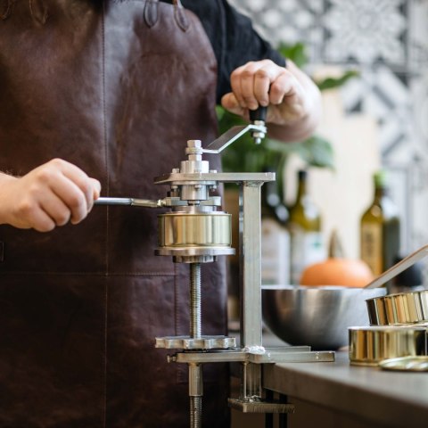 Zamykarka ręczna do puszek Nel RealHunter