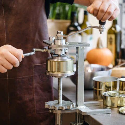 Zamykarka ręczna do puszek Nel RealHunter