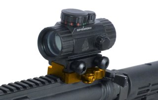 Podwyższenie Leapers UTG QD Lever Lock 5 slotów Leapers