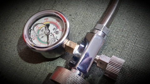 PRZETOCZKA TOMB do napełniania wiatrówkek pcp i kartuszy - POBRANIE