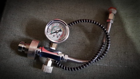 PRZETOCZKA TOMB do napełniania wiatrówkek pcp i kartuszy - POBRANIE