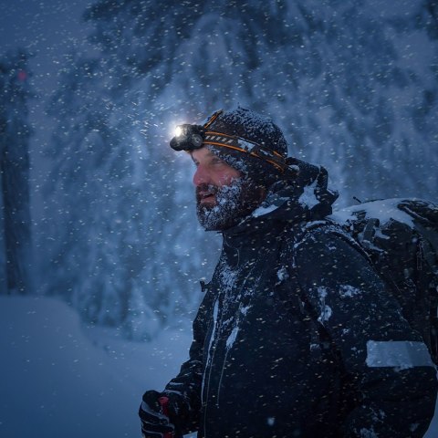 Latarka czołowa Fenix HM75R Fenix