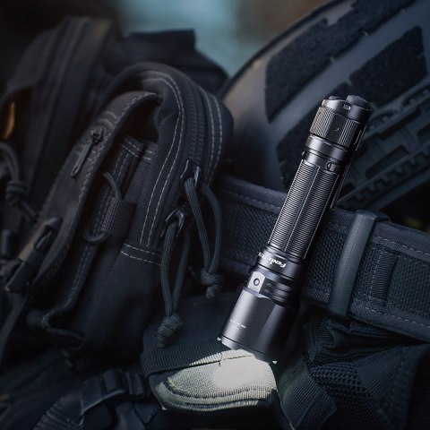 Latarka taktyczna LED Fenix TK11R Fenix