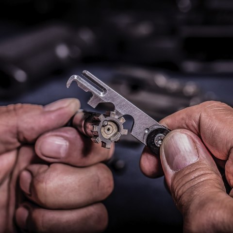 Skrobak do czyszczenia broni Real Avid Scraper AVAR15S Real Avid