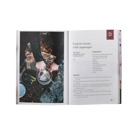 Książka kucharska Trangia Moment The Outdoor Cookbook Trangia