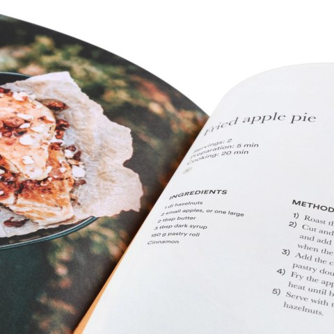 Książka kucharska Trangia Moment The Outdoor Cookbook Trangia