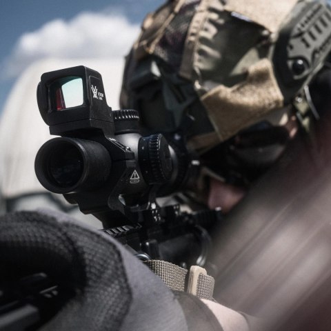 Zestaw Vortex AR luneta celownicza Vortex Venom 1-6x24 30 mm AR-BDC3 MOA + kolimator Vortex Venom 3 MOA + montaż Vortex Sport Ca Vortex Optics