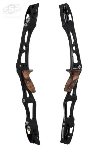 Majdan do łuku Kinetic Risers Ember 23" RH black