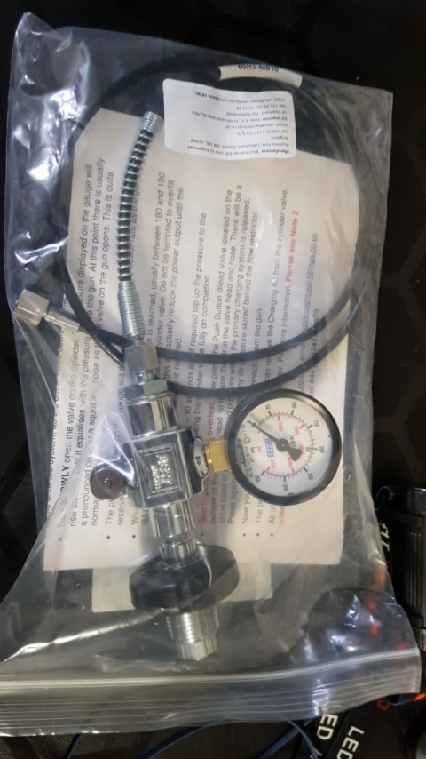 Przetoczka Charging kit Best Fittings DIN 200/300 bar przetoczka do ładowania karabinków
