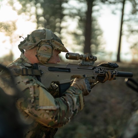 Luneta celownicza Primary Arms Compact PLx-1-8x24 FFP RDB ACSS Raptor 5.56/.308 Yard G2 Reticle - FDE Primary Arms