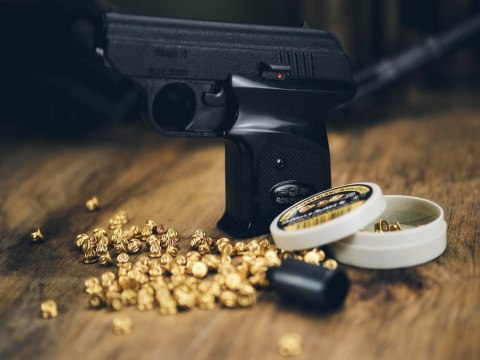 Pistolet hukowy alarmowy START 2 kal. 6 mm Rosomak