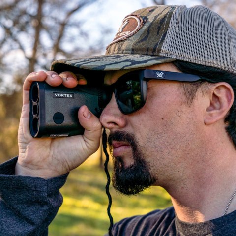 Dalmierz laserowy Vortex Crossfire 1400 Vortex Optics