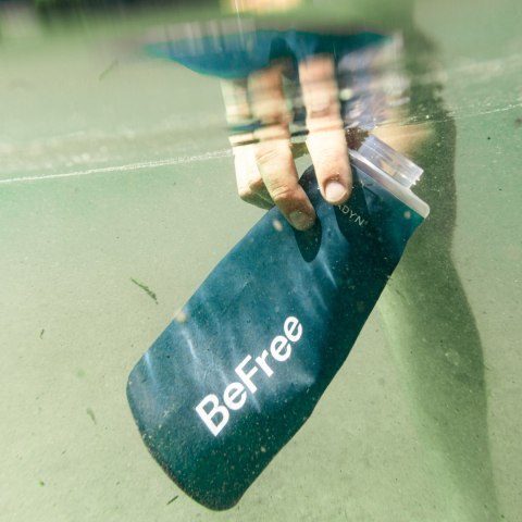 Butelka zwijana z filtrem Katadyn BeFree AC Filter 1 l niebieskoszara Katadyn