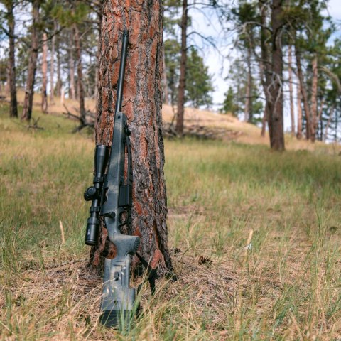 Karabin Bergara B14 HMR Wilderness Carbon kal. 308 Win 20" 1:10" 5/8x24 Bergara