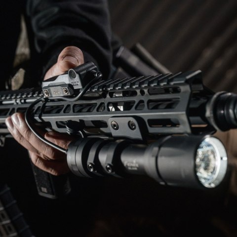 Latarka na broń Fenix GL30R Fenix
