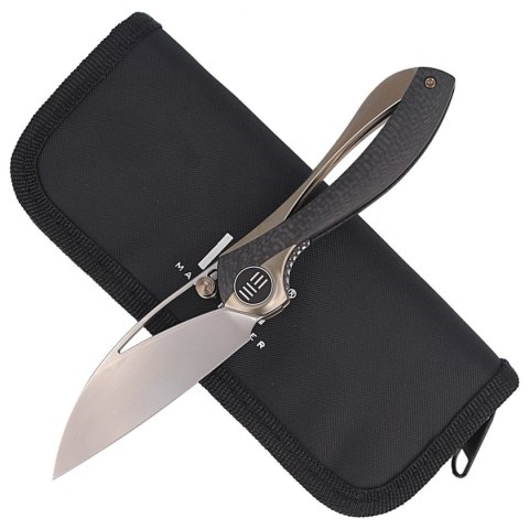Nóż składany WE Knife Pleroma Champagne Tianium / Carbon Fiber, Polished Bead Blast M390 by Elijah Isham (821B) WE Knife
