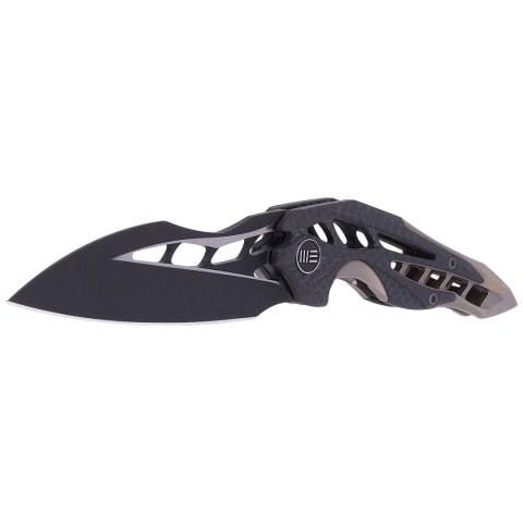 Nóż składany WE Knife Arrakis Champagne Ti / CF, Black M390 by Elijah Isham (906CF-B MYSTERY BOX) WE Knife
