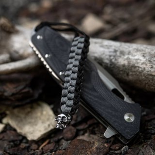 Przywieszka do noża M-Tac Cuboid Skull Black/Grey paracord (10285211) M-TAC