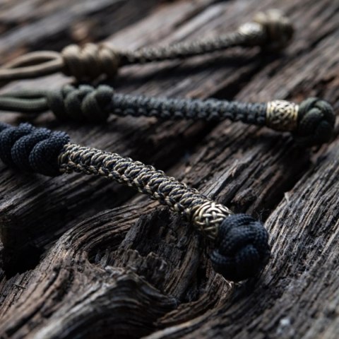Przywieszka do noża M-Tac Scandinavian Granule Black paracord (10278102) M-TAC