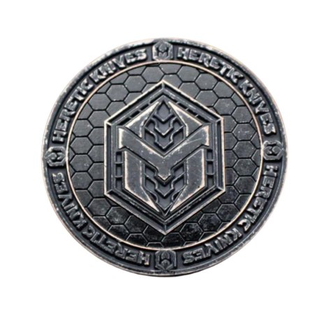 Moneta kolekcjonerska Heretic Pariah Challenge Coin, Battleworn Black (H997-PB) Heretic Knives