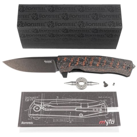 Nóż składany LionSteel Myto Snake Skin Fat Carbon, Old Black MagnaCut by Molletta (MT01 MC SS) LionSteel