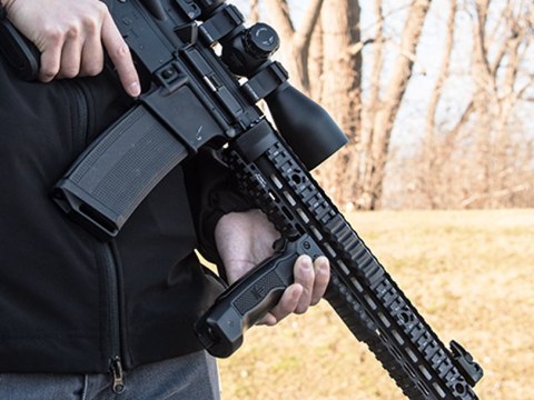 Dwójnóg Leapers UTG D-Grip Ambi Leapers