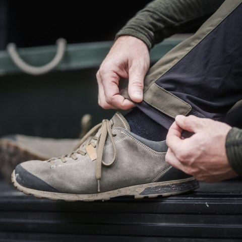 Buty turystyczne Tagart AKU Bellamont III Suede GTX piaskowo/czarne Tagart