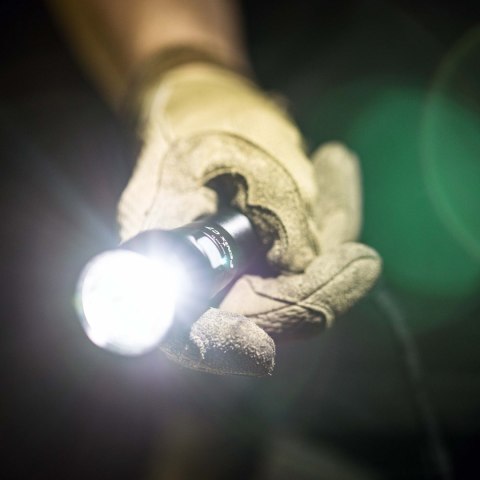 Latarka LED Fenix C7 czarna Fenix
