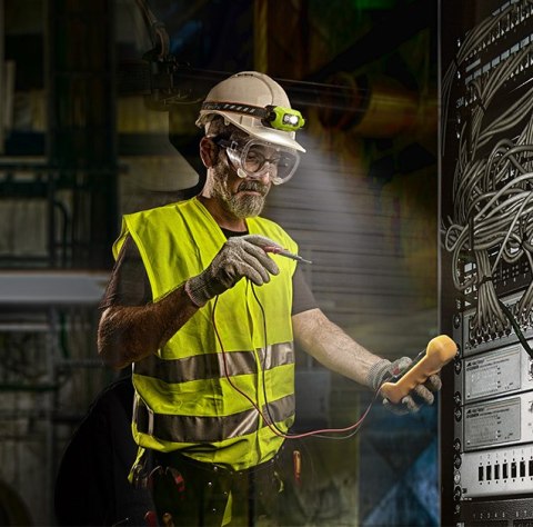 Latarka czołowa LED Fenix WH23R Fenix