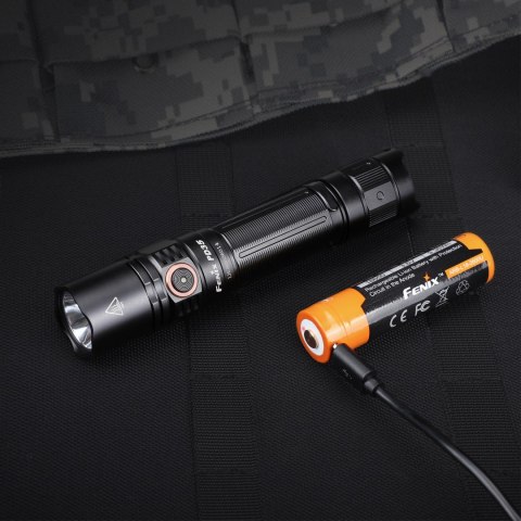 Latarka taktyczna LED Fenix PD35 V3.0 czarna Fenix