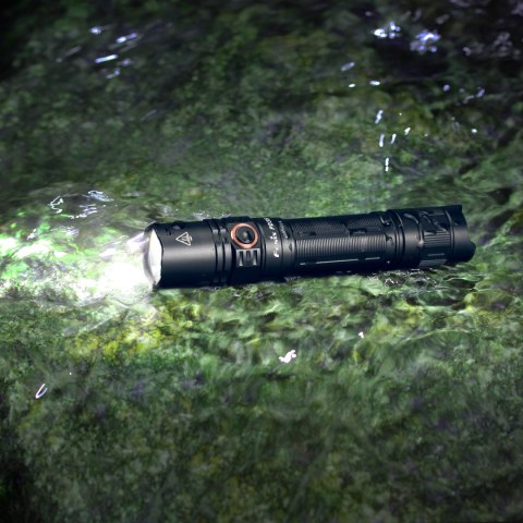Latarka taktyczna LED Fenix PD35 V3.0 czarna Fenix