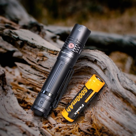 Latarka taktyczna LED Fenix PD36R V2.0 Fenix