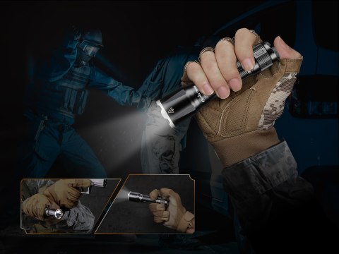 Latarka taktyczna LED Fenix TK16 V2.0 czarna Fenix