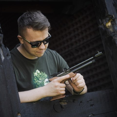 Pistolet wiatrówka RGun Bolt 4,5 mm CO2 RGun