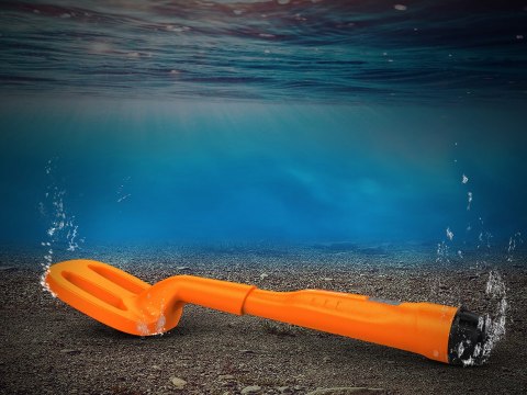 Podwodny wykrywacz metali Quest Metal Detectors Scuba Tector pomarańczowy wersja 2019 Quest Metal Detectors